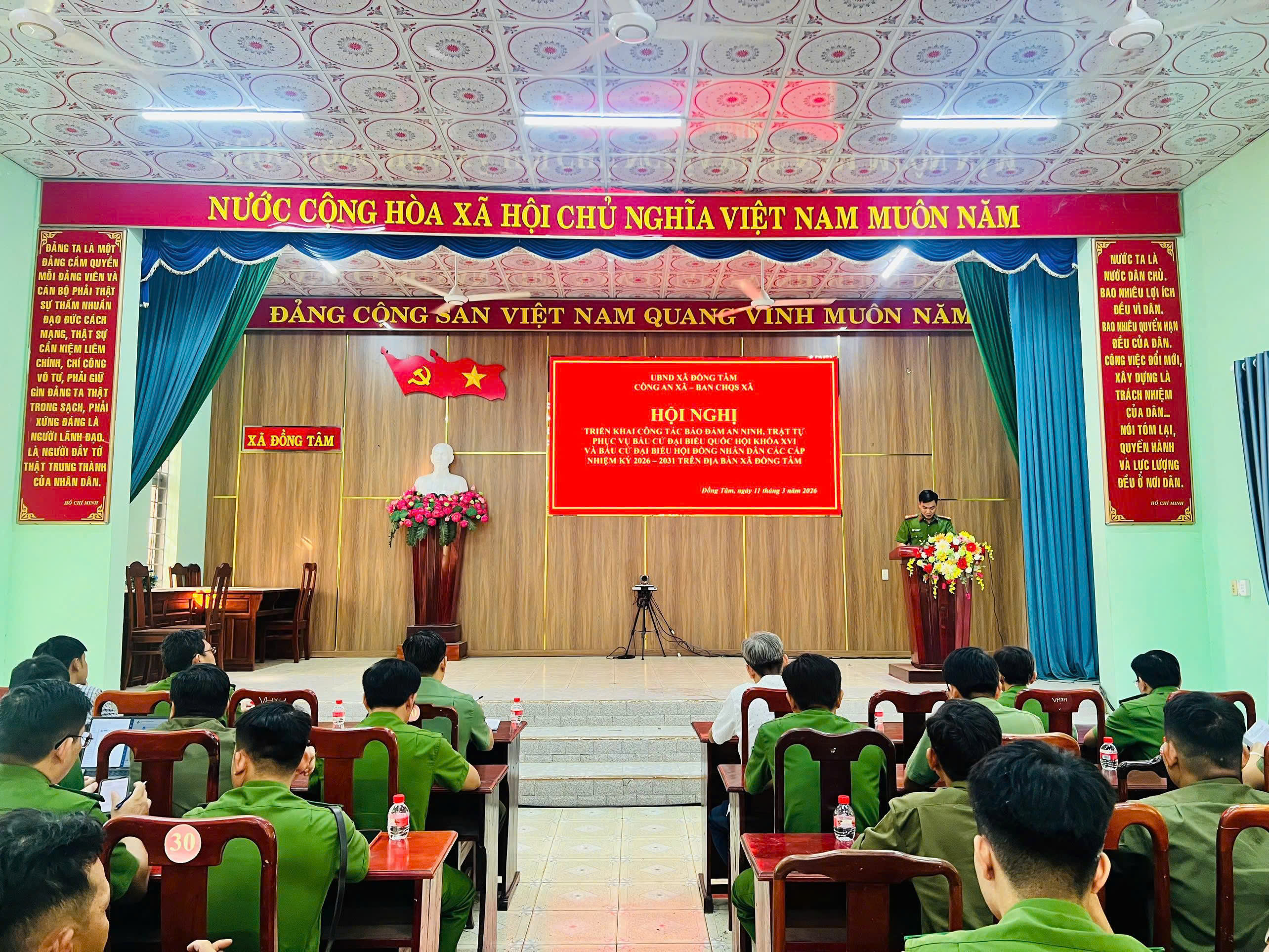 z7608792594424 3c4a34d1cebc8dfbd8dc45e9b7313ef9